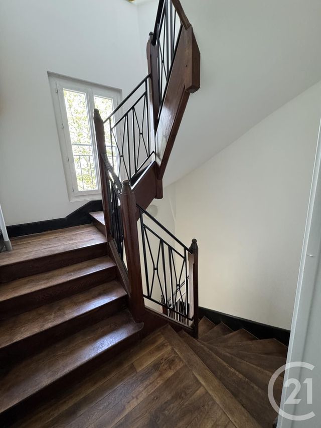 Appartement F3 à louer - 3 pièces - 46.0 m2 - MONTLUCON - 03 - AUVERGNE - Century 21 Pasquet Immobilier