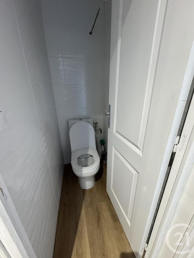 Appartement F3 à louer - 3 pièces - 44.0 m2 - MONTLUCON - 03 - AUVERGNE - Century 21 Pasquet Immobilier