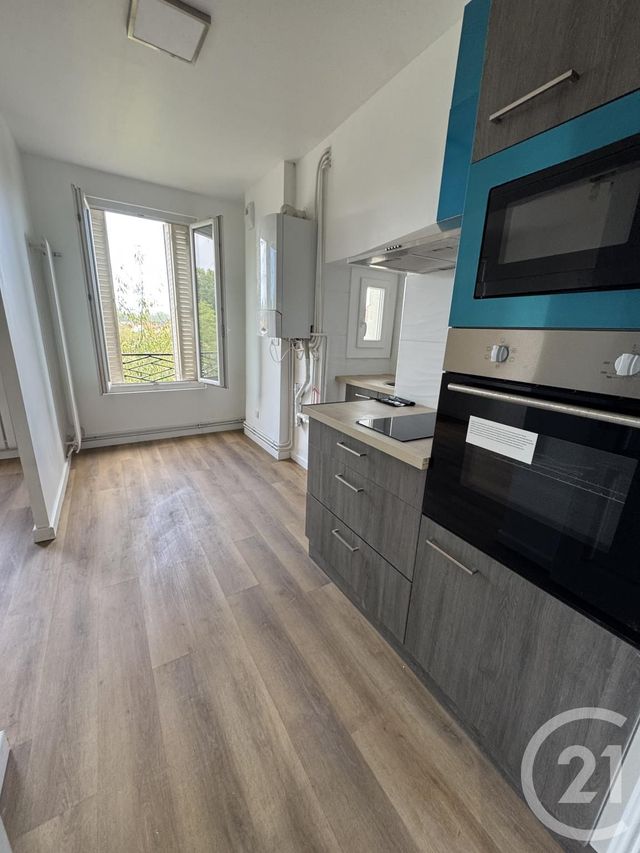 Appartement F3 à louer - 3 pièces - 44.0 m2 - MONTLUCON - 03 - AUVERGNE - Century 21 Pasquet Immobilier