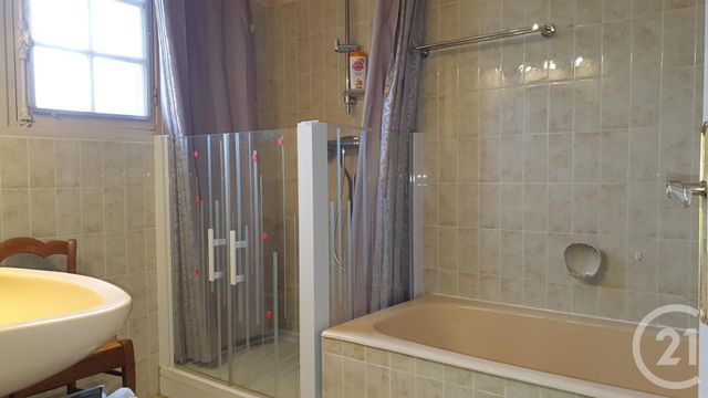 maison à vendre - 8 pièces - 177.0 m2 - MONTLUCON - 03 - AUVERGNE - Century 21 Pasquet Immobilier