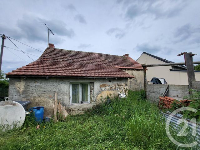 maison à vendre - 4 pièces - 72.0 m2 - MARCILLAT EN COMBRAILLE - 03 - AUVERGNE - Century 21 Pasquet Immobilier