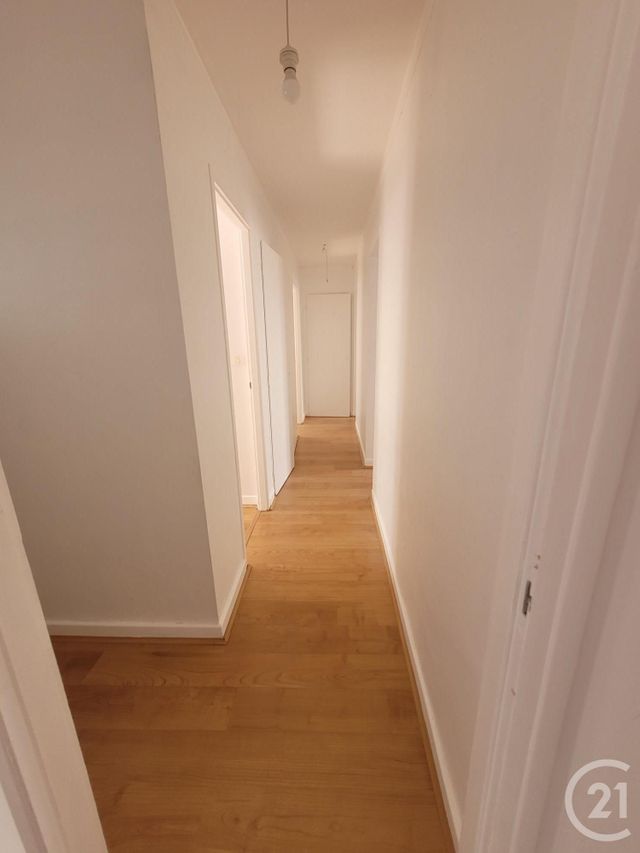 Appartement F4 à vendre - 6 pièces - 79.44 m2 - MONTLUCON - 03 - AUVERGNE - Century 21 Pasquet Immobilier