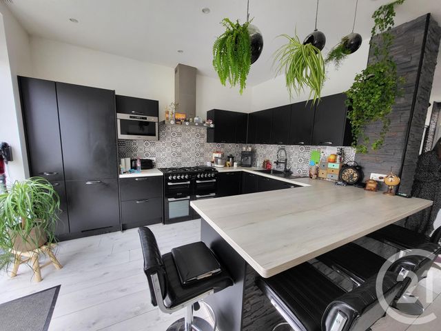 maison à vendre - 4 pièces - 103.3 m2 - TREIGNAT - 03 - AUVERGNE - Century 21 Pasquet Immobilier