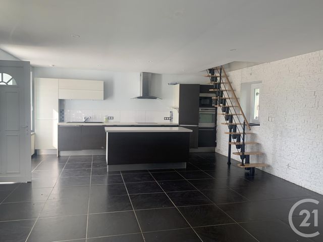 maison à louer - 4 pièces - 123.0 m2 - COMMENTRY - 03 - AUVERGNE - Century 21 Pasquet Immobilier