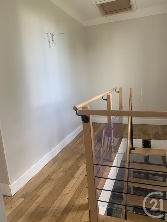 Afficher la photo en grand maison à louer - 4 pièces - 123.0 m2 - COMMENTRY - 03 - AUVERGNE - Century 21 Pasquet Immobilier