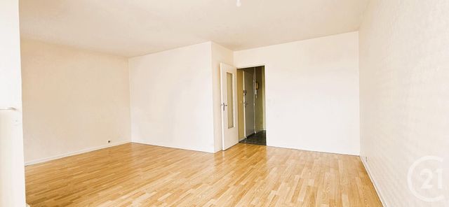 Appartement à vendre - 4 pièces - 69.0 m2 - MONTLUCON - 03 - AUVERGNE - Century 21 Pasquet Immobilier