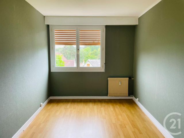Appartement F4 à vendre - 5 pièces - 98.03 m2 - MONTLUCON - 03 - AUVERGNE - Century 21 Pasquet Immobilier