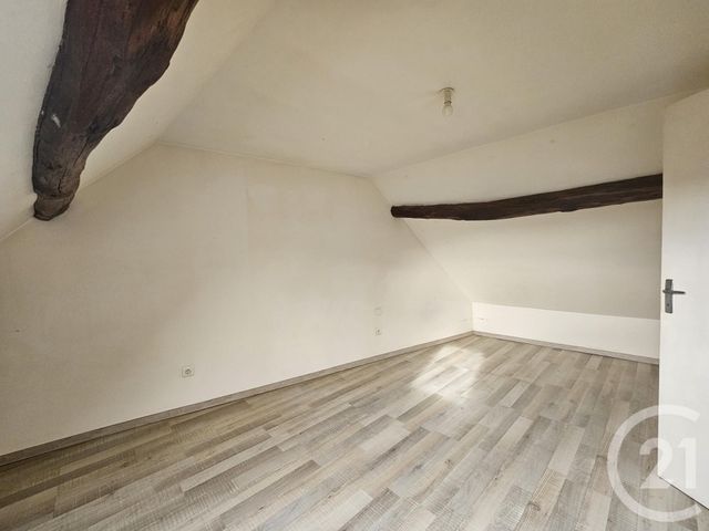 Appartement F3 à louer - 2 pièces - 50.0 m2 - DESERTINES - 03 - AUVERGNE - Century 21 Pasquet Immobilier