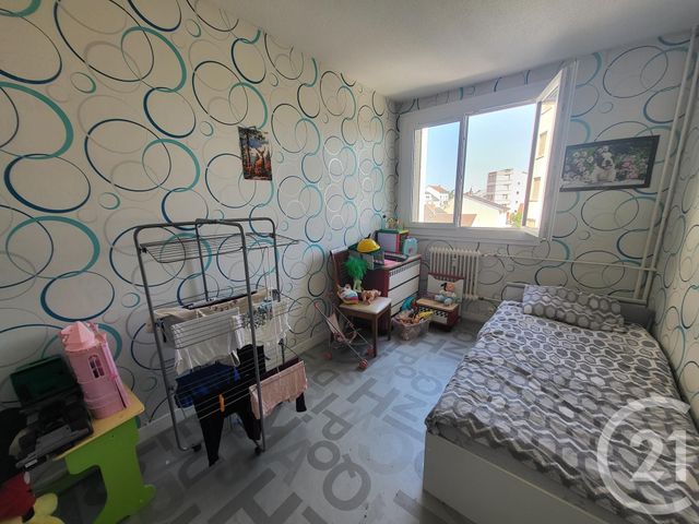 Appartement F3 à vendre - 3 pièces - 60.0 m2 - MONTLUCON - 03 - AUVERGNE - Century 21 Pasquet Immobilier