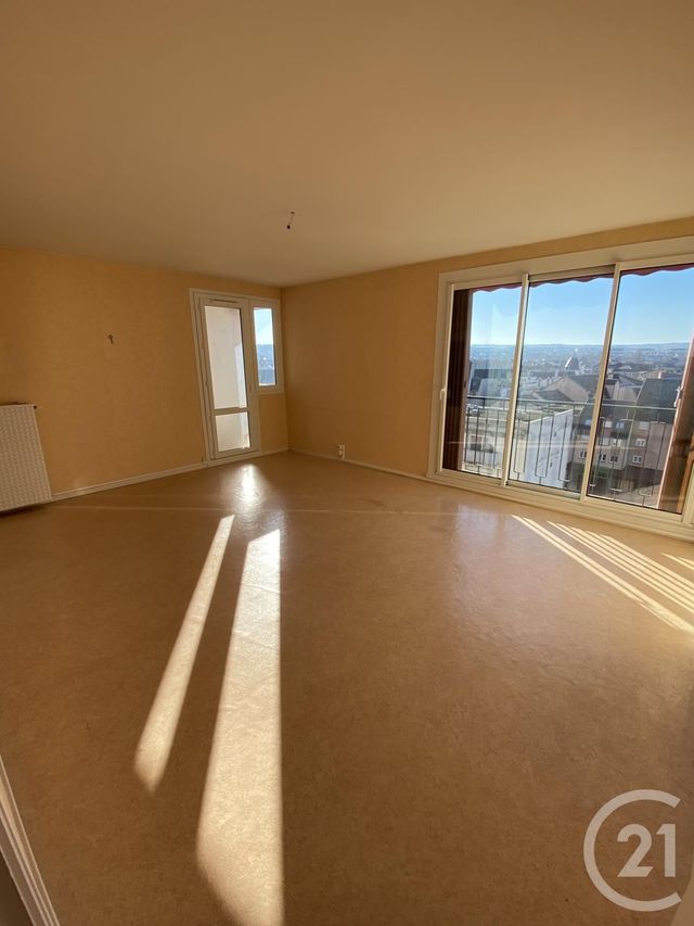 Appartement F3 à vendre - 3 pièces - 76.0 m2 - MONTLUCON - 03 - AUVERGNE - Century 21 Pasquet Immobilier
