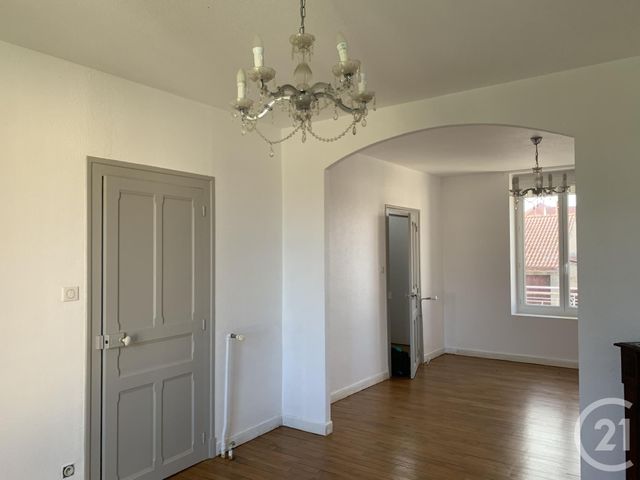 maison à louer - 6 pièces - 130.0 m2 - MONTLUCON - 03 - AUVERGNE - Century 21 Pasquet Immobilier