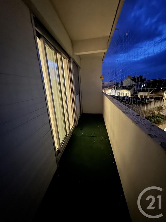 Appartement F1 à louer - 1 pièce - 39.38 m2 - MONTLUCON - 03 - AUVERGNE - Century 21 Pasquet Immobilier