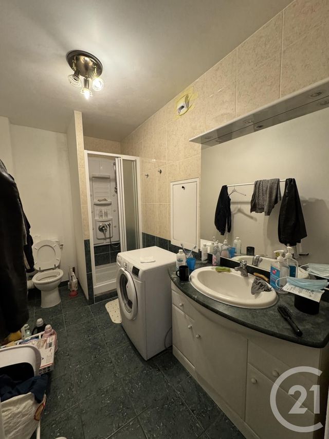 Appartement F1 à louer - 1 pièce - 39.38 m2 - MONTLUCON - 03 - AUVERGNE - Century 21 Pasquet Immobilier