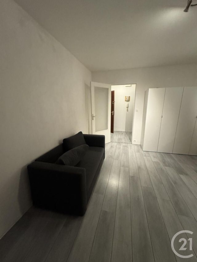 Appartement F1 à louer - 1 pièce - 39.38 m2 - MONTLUCON - 03 - AUVERGNE - Century 21 Pasquet Immobilier