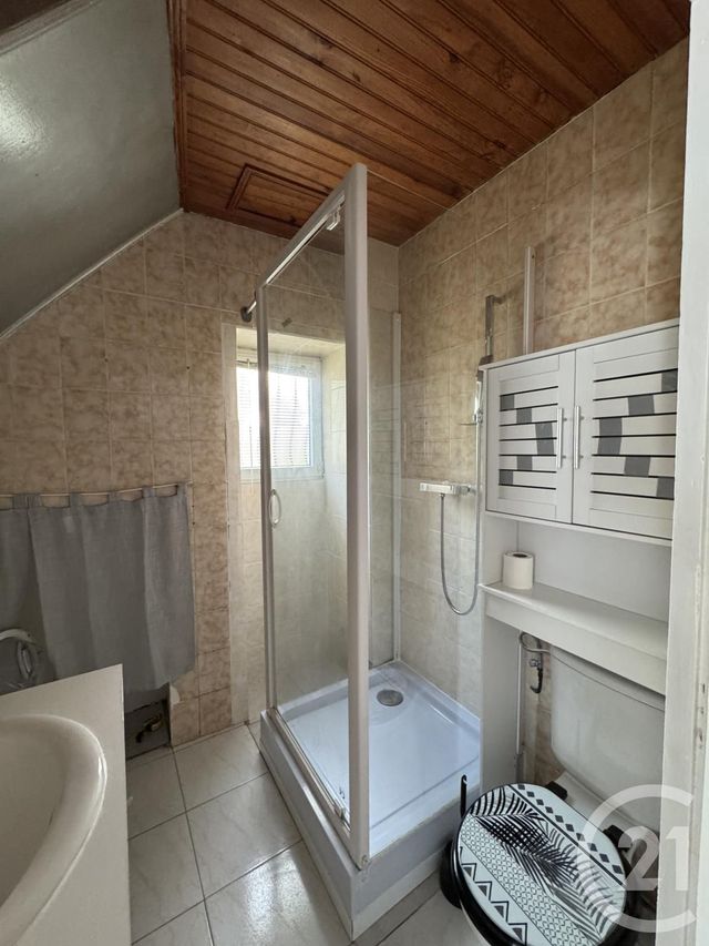 maison à louer - 4 pièces - 82.52 m2 - MONTLUCON - 03 - AUVERGNE - Century 21 Pasquet Immobilier