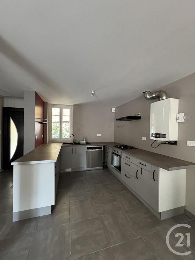 maison à louer - 4 pièces - 82.52 m2 - MONTLUCON - 03 - AUVERGNE - Century 21 Pasquet Immobilier