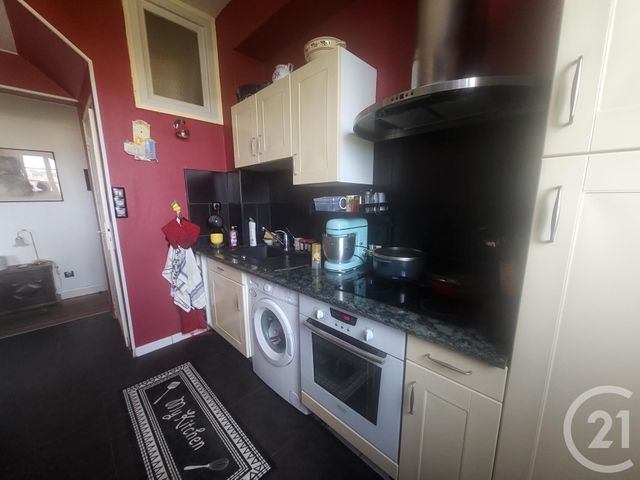 Appartement F3 à vendre - 3 pièces - 72.0 m2 - MONTLUCON - 03 - AUVERGNE - Century 21 Pasquet Immobilier