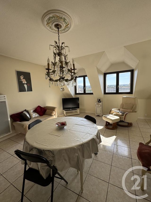 Appartement Studio à louer - 1 pièce - 32.96 m2 - MONTLUCON - 03 - AUVERGNE - Century 21 Pasquet Immobilier