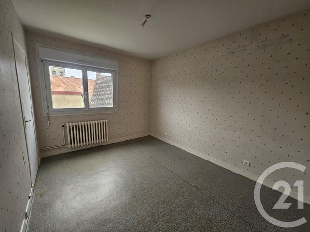 Appartement F3 bis à louer - 3 pièces - 58.29 m2 - DOMERAT - 03 - AUVERGNE - Century 21 Pasquet Immobilier