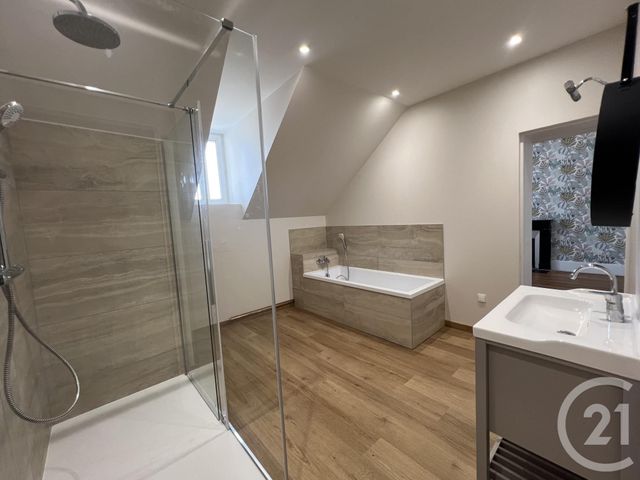 maison à vendre - 7 pièces - 173.32 m2 - MONTLUCON - 03 - AUVERGNE - Century 21 Pasquet Immobilier