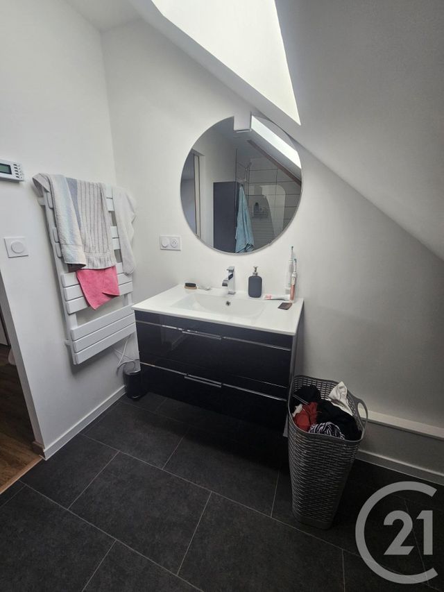 maison à louer - 4 pièces - 112.0 m2 - MONTLUCON - 03 - AUVERGNE - Century 21 Pasquet Immobilier