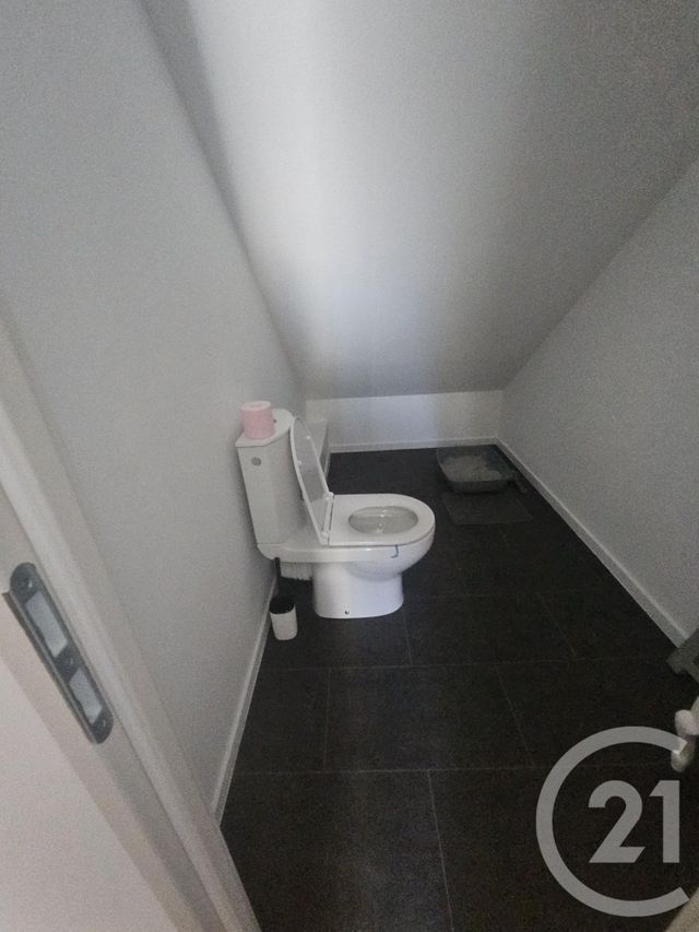 maison à louer - 4 pièces - 112.0 m2 - MONTLUCON - 03 - AUVERGNE - Century 21 Pasquet Immobilier