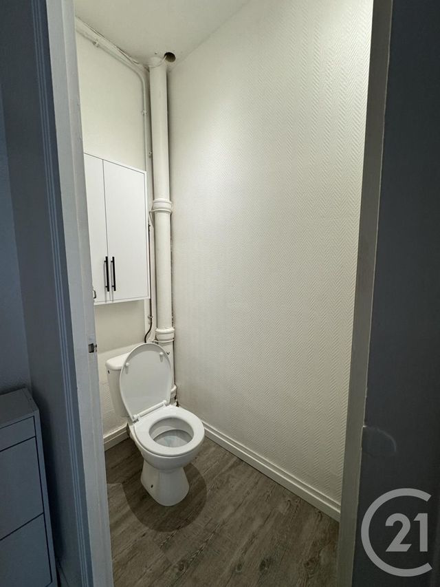 Appartement F1 à louer - 1 pièce - 36.45 m2 - MONTLUCON - 03 - AUVERGNE - Century 21 Pasquet Immobilier