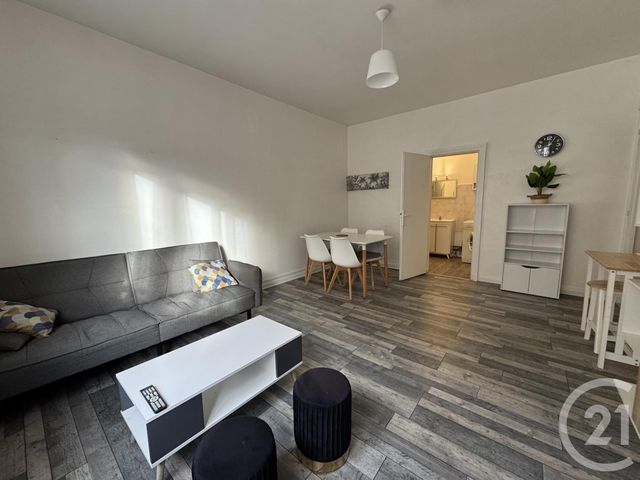 Appartement F1 à louer - 1 pièce - 36.45 m2 - MONTLUCON - 03 - AUVERGNE - Century 21 Pasquet Immobilier