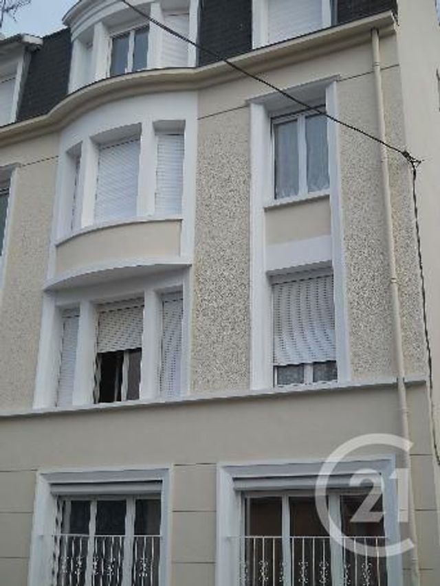 Appartement Studio à louer - 1 pièce - 16.83 m2 - MONTLUCON - 03 - AUVERGNE - Century 21 Pasquet Immobilier