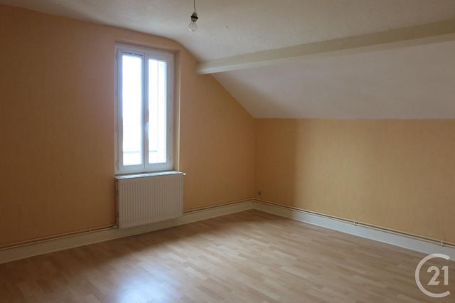 Afficher la photo en grand immeuble à vendre - 243.0 m2 - MONTLUCON - 03 - AUVERGNE - Century 21 Pasquet Immobilier