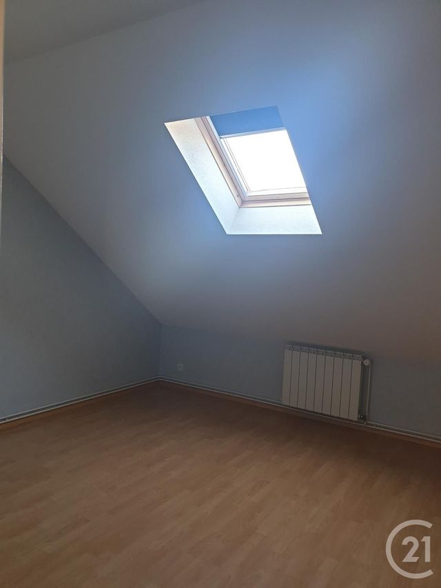 Afficher la photo en grand Appartement Autre à louer - 3 pièces - 61.0 m2 - NERIS LES BAINS - 03 - AUVERGNE - Century 21 Pasquet Immobilier