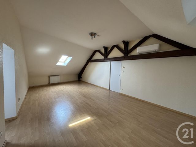 Appartement Autre à louer - 3 pièces - 61.0 m2 - NERIS LES BAINS - 03 - AUVERGNE - Century 21 Pasquet Immobilier