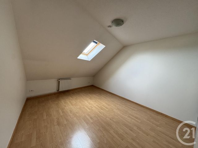 Appartement Autre à louer - 3 pièces - 61.0 m2 - NERIS LES BAINS - 03 - AUVERGNE - Century 21 Pasquet Immobilier