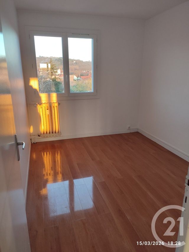 Appartement F3 à louer - 3 pièces - 55.52 m2 - MONTLUCON - 03 - AUVERGNE - Century 21 Pasquet Immobilier