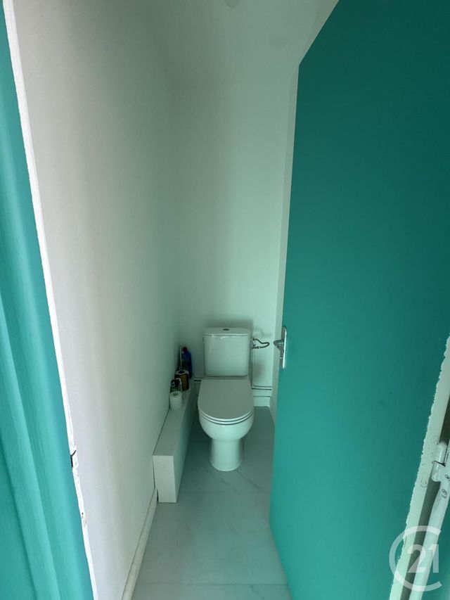 Appartement F3 à louer - 3 pièces - 55.52 m2 - MONTLUCON - 03 - AUVERGNE - Century 21 Pasquet Immobilier