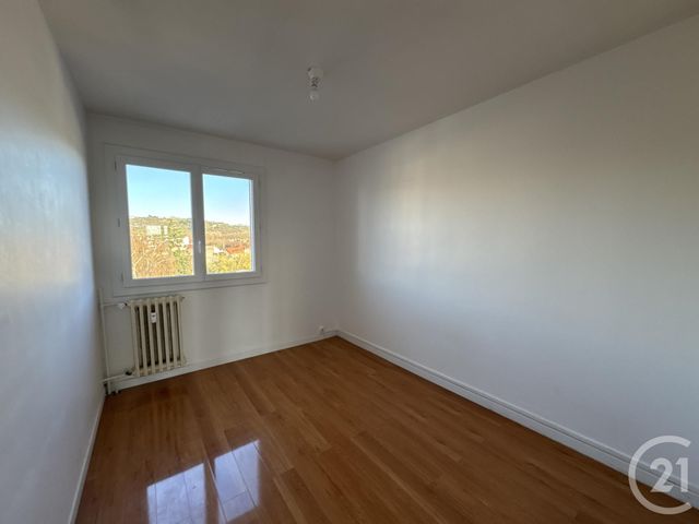 Appartement F3 à louer - 3 pièces - 55.52 m2 - MONTLUCON - 03 - AUVERGNE - Century 21 Pasquet Immobilier