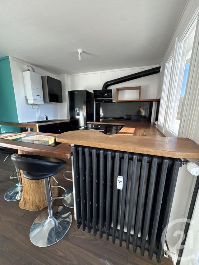 Appartement F3 à louer - 3 pièces - 55.52 m2 - MONTLUCON - 03 - AUVERGNE - Century 21 Pasquet Immobilier