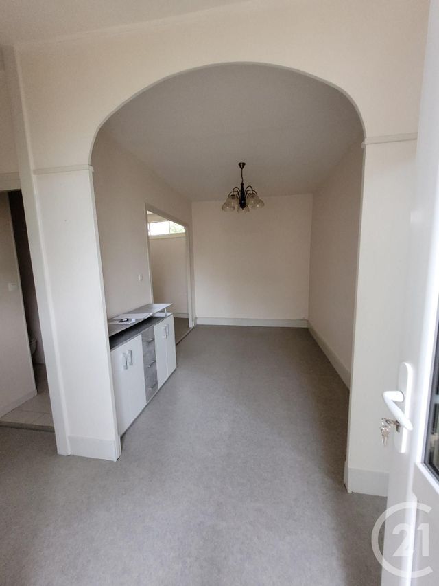 Afficher la photo en grand maison à vendre - 2 pièces - 50.0 m2 - MONTLUCON - 03 - AUVERGNE - Century 21 Pasquet Immobilier