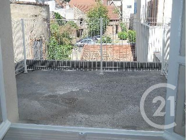 Appartement F2 à louer - 2 pièces - 45.0 m2 - MONTLUCON - 03 - AUVERGNE - Century 21 Pasquet Immobilier