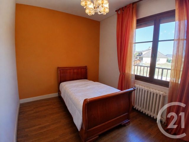maison à vendre - 5 pièces - 133.5 m2 - DOMERAT - 03 - AUVERGNE - Century 21 Pasquet Immobilier