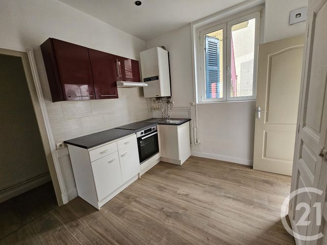 Appartement F3 à louer - 3 pièces - 56.8 m2 - MONTLUCON - 03 - AUVERGNE - Century 21 Pasquet Immobilier