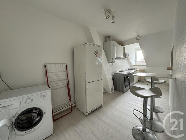 Appartement F2 à louer - 2 pièces - 57.01 m2 - MONTLUCON - 03 - AUVERGNE - Century 21 Pasquet Immobilier