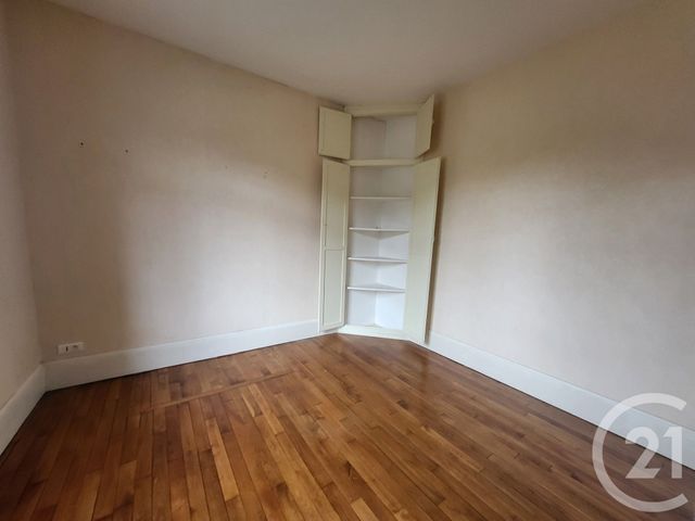 maison à vendre - 4 pièces - 143.0 m2 - DOMERAT - 03 - AUVERGNE - Century 21 Pasquet Immobilier