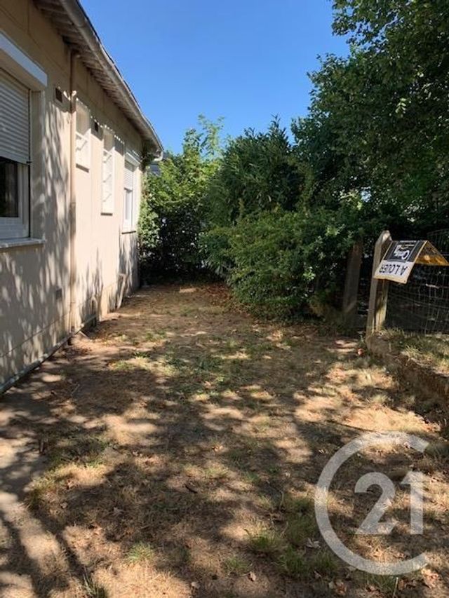 maison à louer - 3 pièces - 50.34 m2 - MONTLUCON - 03 - AUVERGNE - Century 21 Pasquet Immobilier