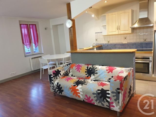 Appartement F2 à louer - 2 pièces - 30.0 m2 - MONTLUCON - 03 - AUVERGNE - Century 21 Pasquet Immobilier