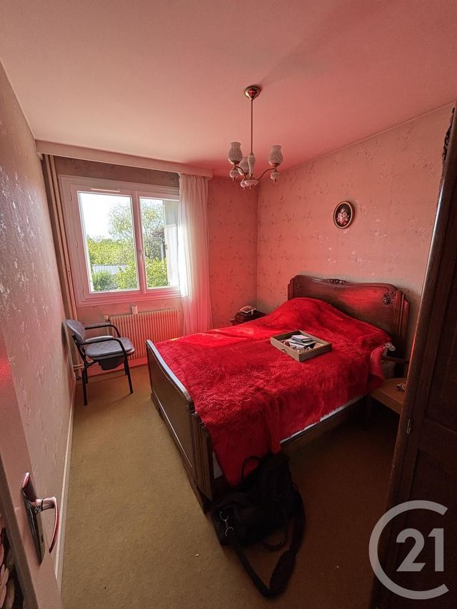 Appartement F3 à vendre - 3 pièces - 72.0 m2 - MONTLUCON - 03 - AUVERGNE - Century 21 Pasquet Immobilier