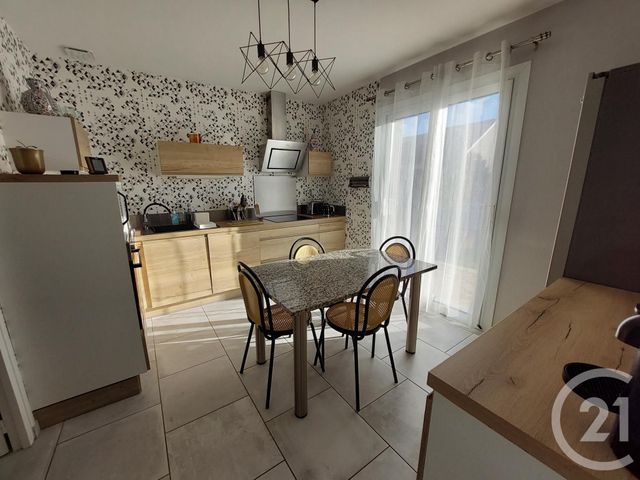 maison à vendre - 4 pièces - 132.5 m2 - DESERTINES - 03 - AUVERGNE - Century 21 Pasquet Immobilier