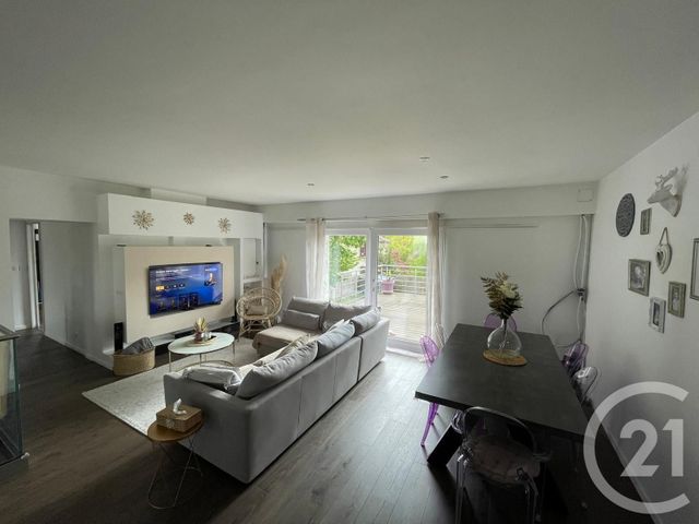 maison à vendre - 4 pièces - 155.0 m2 - NERIS LES BAINS - 03 - AUVERGNE - Century 21 Pasquet Immobilier