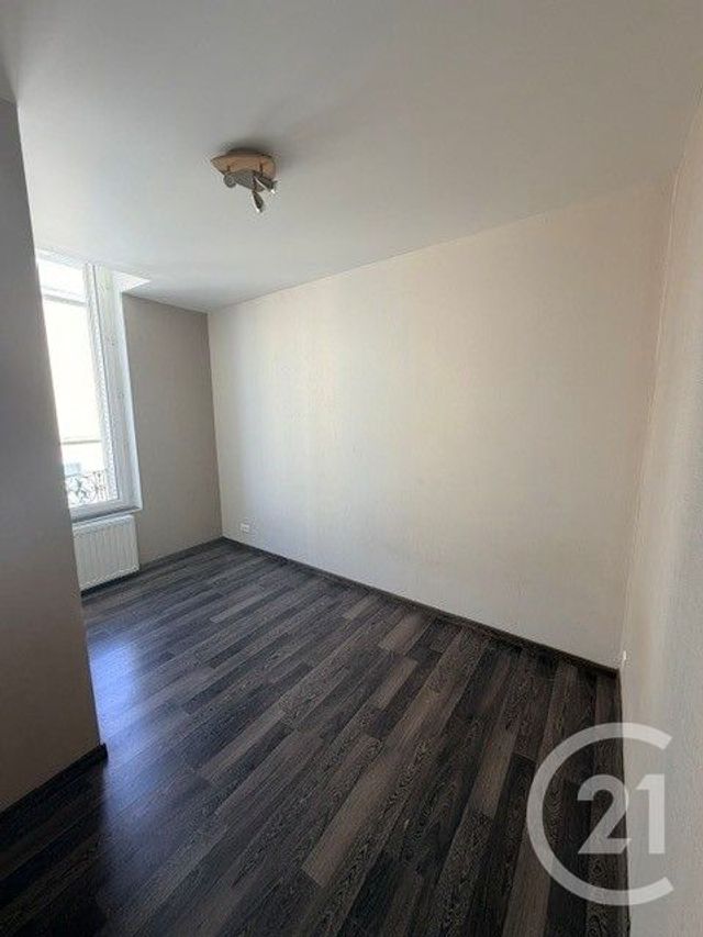Appartement F2 à louer - 2 pièces - 26.35 m2 - MONTLUCON - 03 - AUVERGNE - Century 21 Pasquet Immobilier
