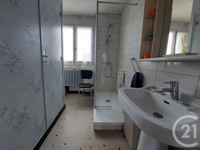 maison à vendre - 4 pièces - 97.08 m2 - MONTLUCON - 03 - AUVERGNE - Century 21 Pasquet Immobilier